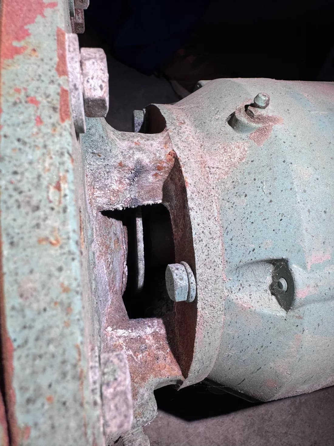 Corrosion on a mechanical pump coupling